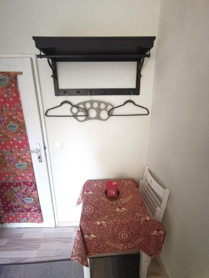 Cosy Room In Our Apartment Берлін Екстер'єр фото